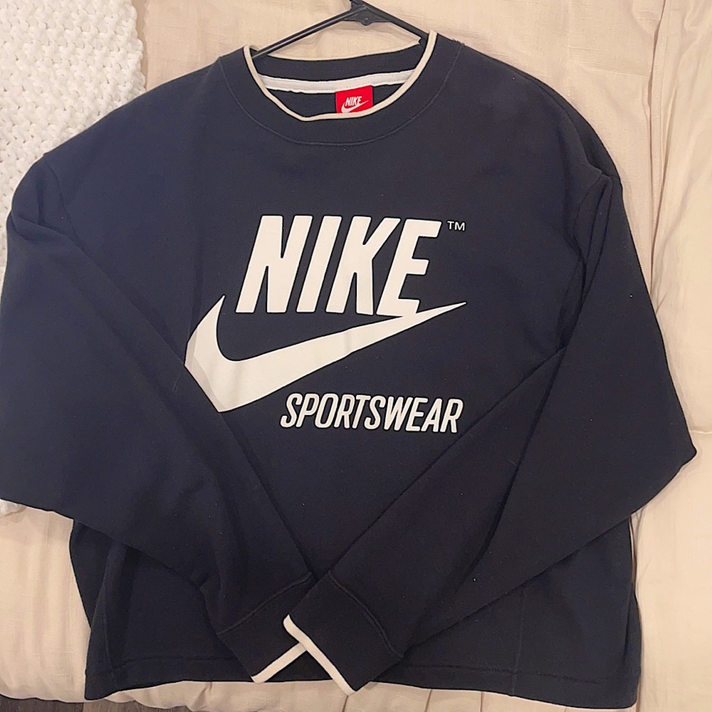 Nike crew neck sweatshirt
